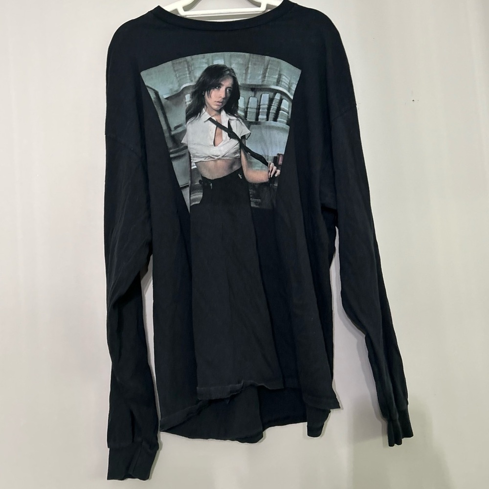 Long sleeve Tate McRae Merch | Size XL | used- good condition